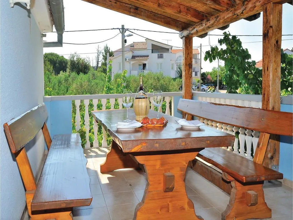 Holiday home Cozy Home In Pakostane With Kitchen